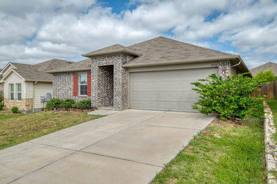 5712 Xene Dr — photo 3