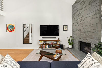 4404 Travis Country Cir #D2 — photo 5