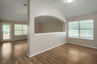 9305 Pioneer Forest Dr — photo 4