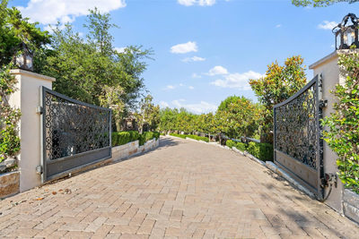 6001 Krause Ln — photo 3