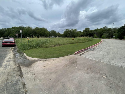 904 Battle Bend Blvd — photo 4