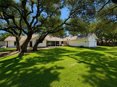 2804 Live Oak St — photo 3