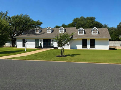 2804 Live Oak St — photo 5
