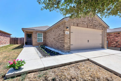 161 Proclamation Ave — photo 2