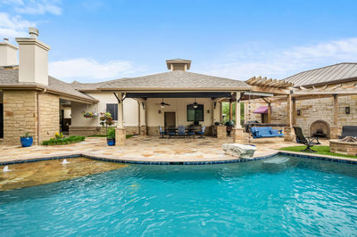 8815 Blazyk Dr — photo 2
