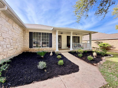 2417 Hallie Ln — photo 4