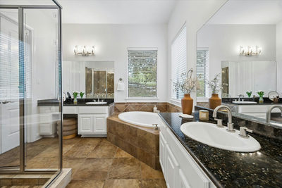 11600 Hunters Green Trl — photo 4