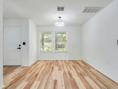 4504 Lyra Cir — photo 5