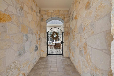 2700 War Wagon Way — photo 3