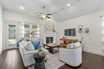 2732 Florin Cv — photo 2
