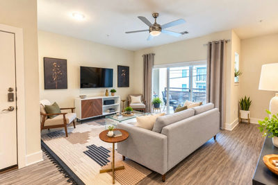 2827 Manor Rd #2202 — photo 3