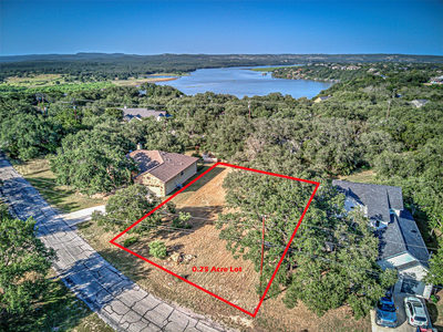 311 Bedford Dr — photo 4