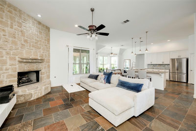 1005 Cedar Park Dr — photo 4
