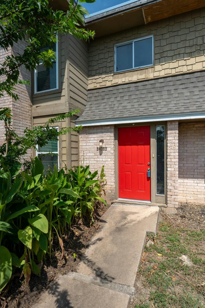6406 Chimney Creek Cir #B — photo 4