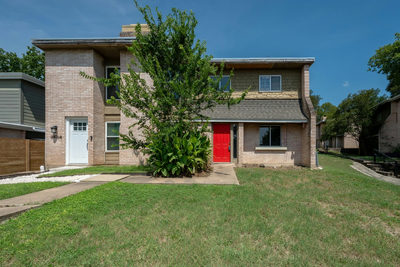 6406 Chimney Creek Cir #B — photo 3