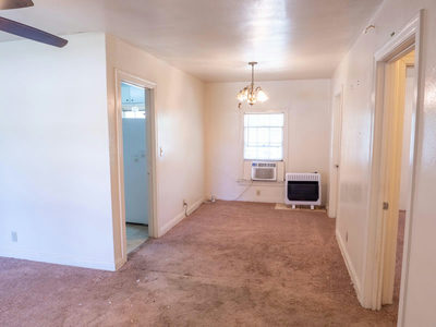 704 E Austin Ave — photo 5