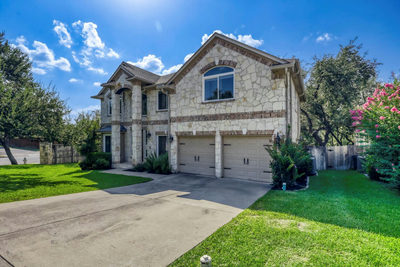 12052 Tulare Dr — photo 2