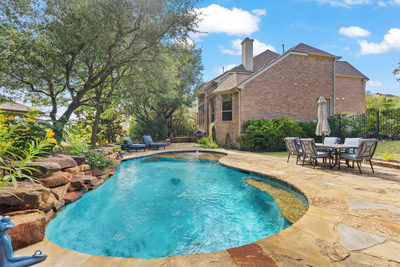 10700 Spiderling Ct — photo 2