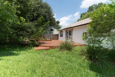 1809 Laurel Path — photo 3