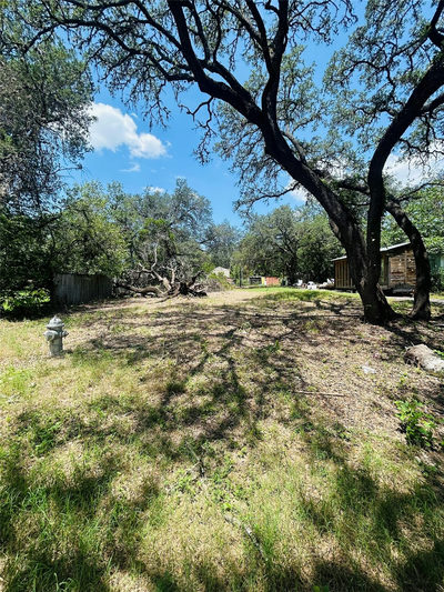 7900 Persimmon Trl — photo 3