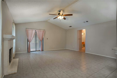 1202 Thorpe Ln #315 — photo 4