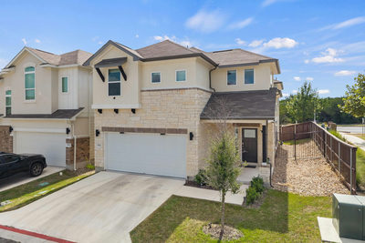 9900 Dawn Pearl Dr — photo 2