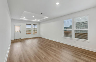 229 Groveland Dr — photo 5