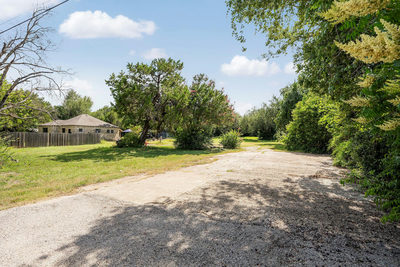 1305 High Chaparral Dr — photo 2