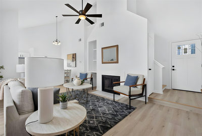 923 E 41st St #210 — photo 3