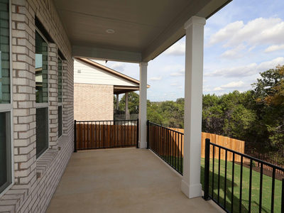 4020 Fulton Dr — photo 3