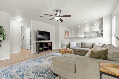 5713 Knoll Pines Pass — photo 3