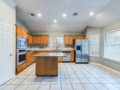 7903 Henry Kinney Row — photo 3