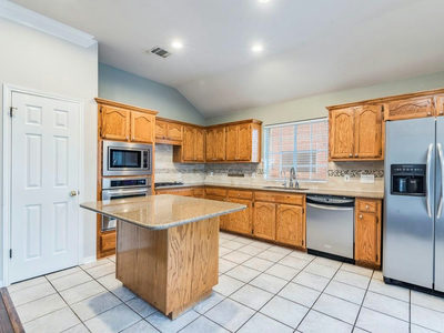 7903 Henry Kinney Row — photo 4
