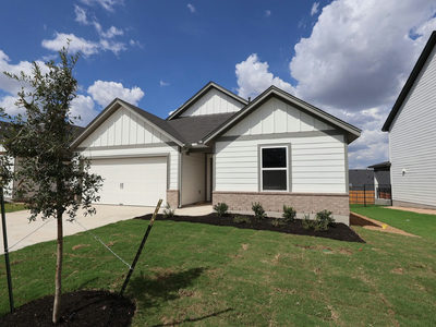 4600 Lava Island Dr — photo 2