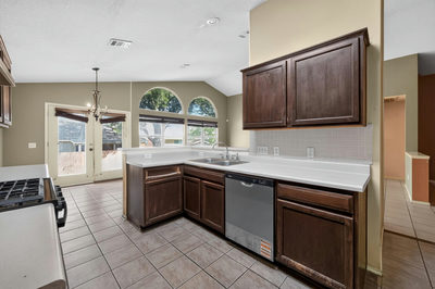 16803 Dorman Dr — photo 5