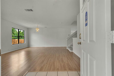 8007 Bramble Bush Dr — photo 4