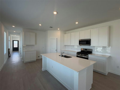 108 Mets Way — photo 3