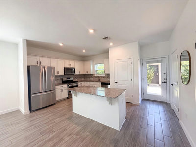 5713A Charles Merle Dr #48 — photo 2