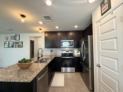 320 Katie Elder Dr — photo 3