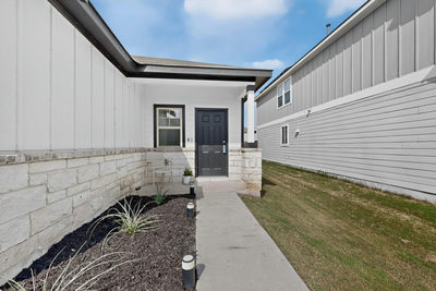 909 Black Alder St — photo 2