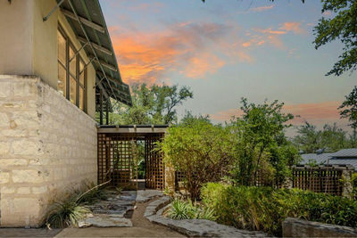 25014 Pedernales Canyon Trl — photo 2