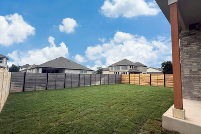 1105 Stonehill Dr — photo 3