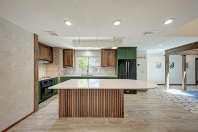 3837 Steck Ave — photo 2