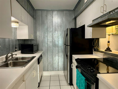 500 E Riverside Dr E #149 — photo 4