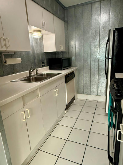 500 E Riverside Dr E #149 — photo 3