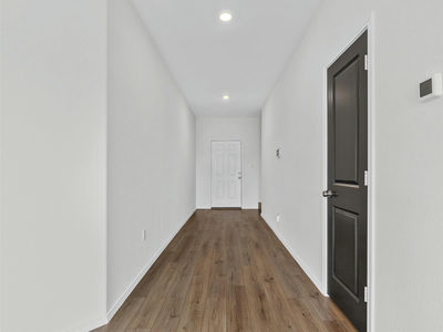 309 Freshwater Dr — photo 5
