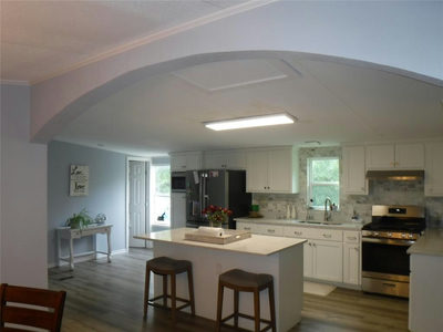191 Hickory Ln — photo 3