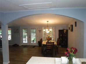 191 Hickory Ln — photo 2