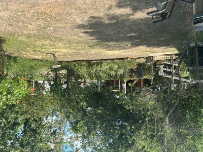105 Elizabeth Dr — photo 3