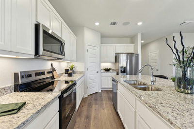 10613 Trifecta Way — photo 2